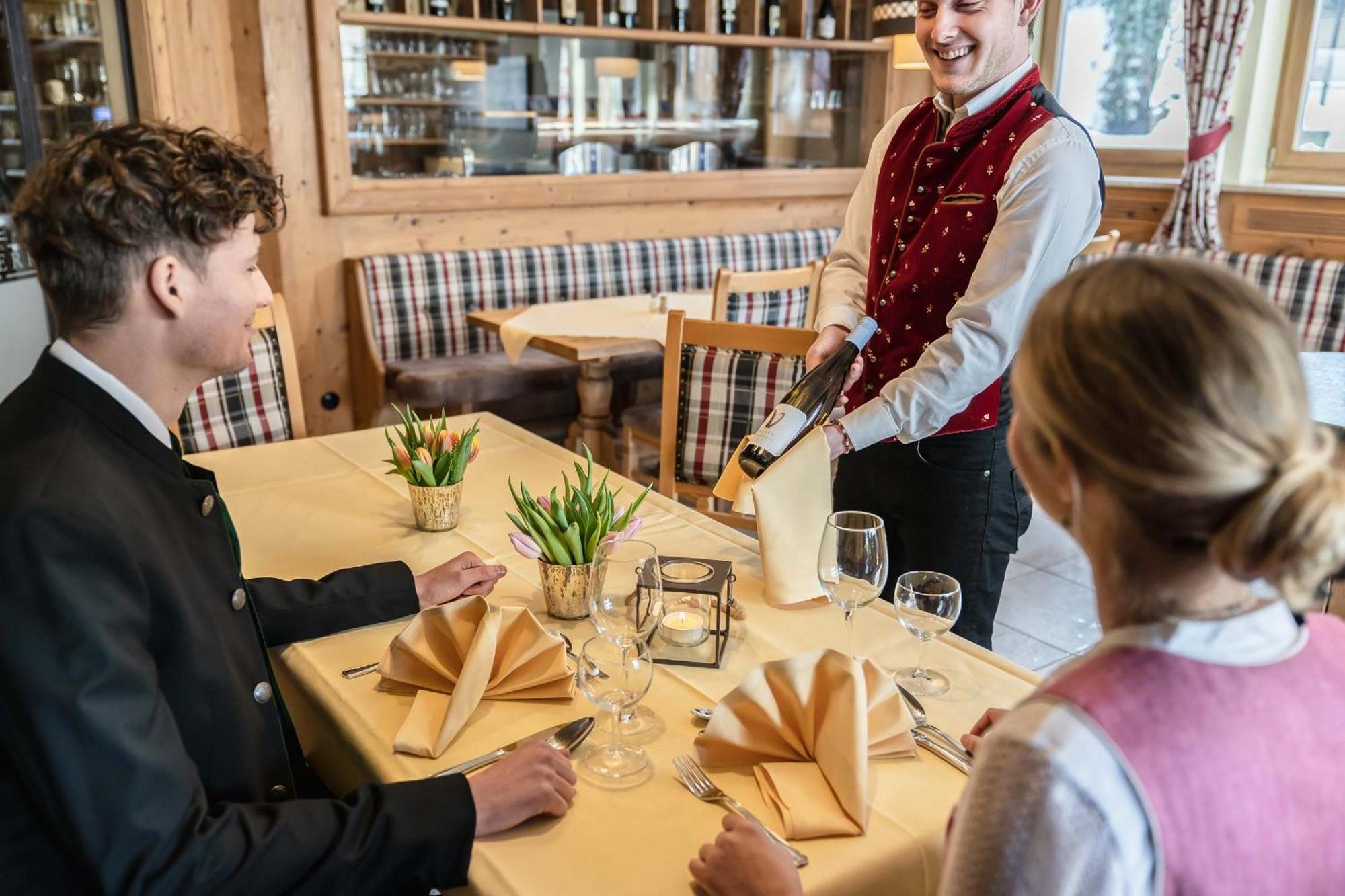 Posthotel Hofherr Konigsdorf Kültér fotó