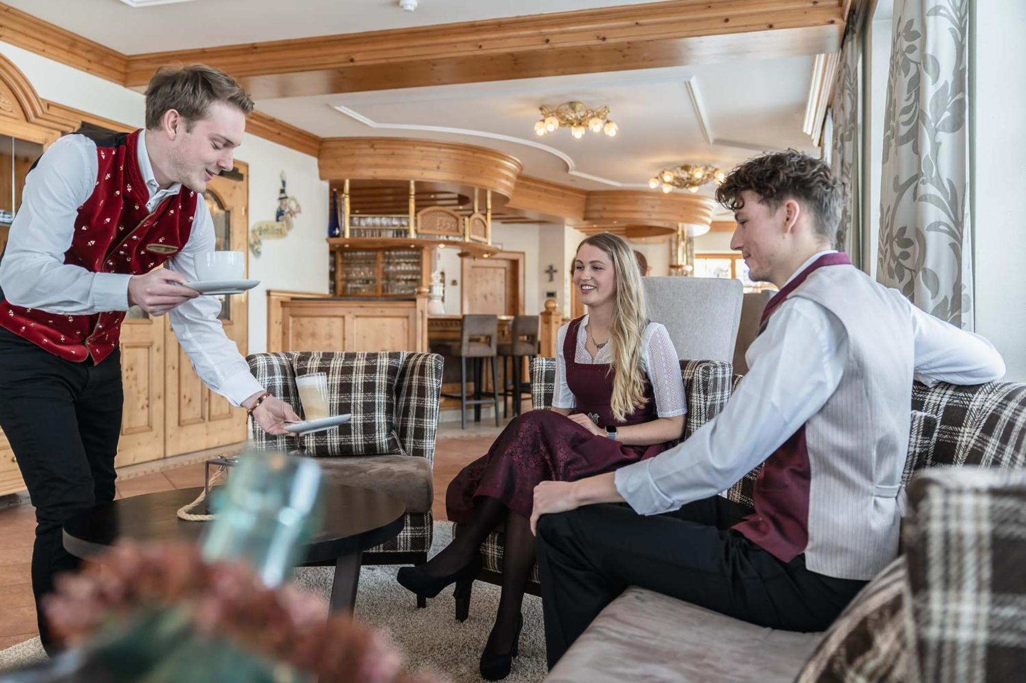 Posthotel Hofherr Konigsdorf Kültér fotó