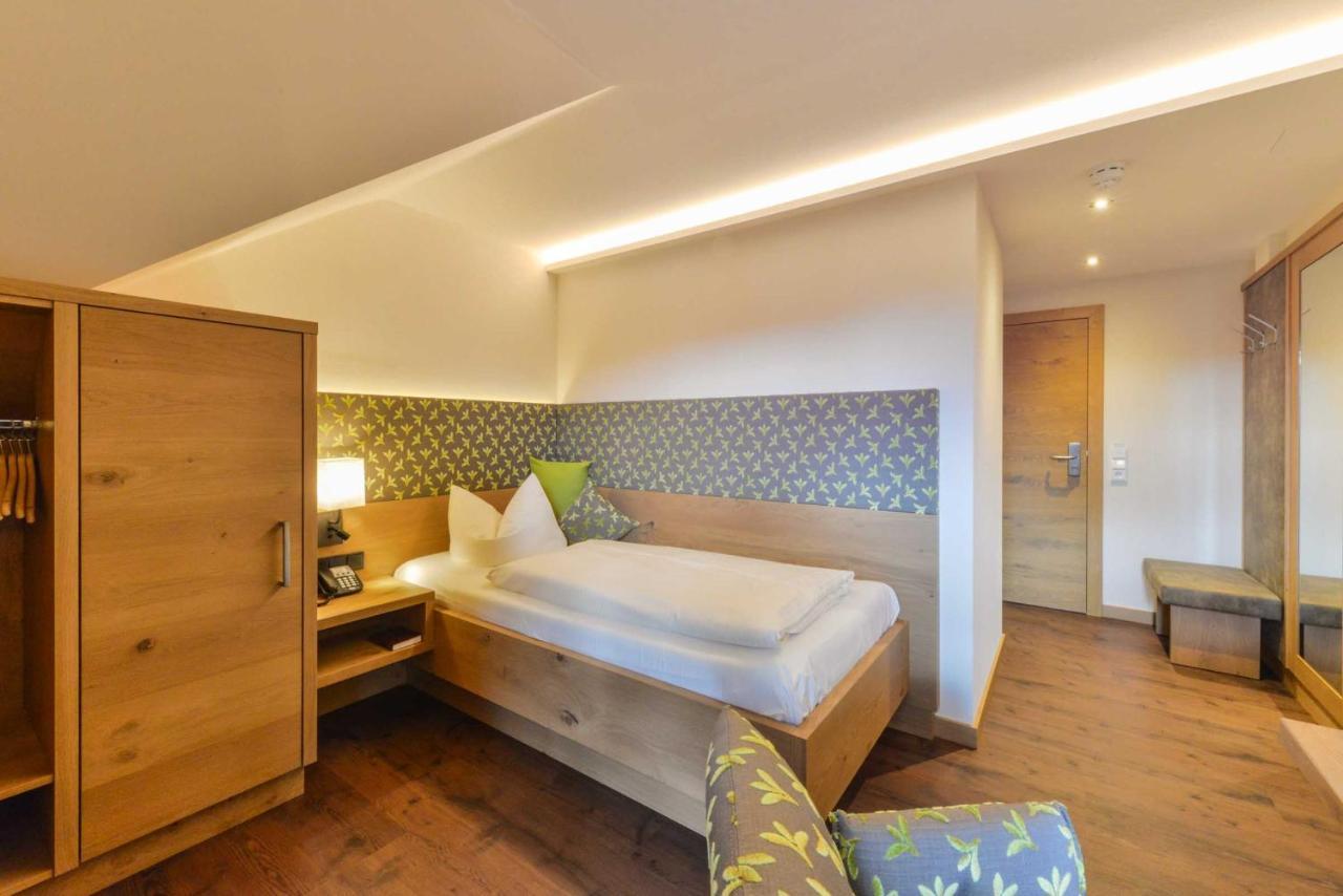 Posthotel Hofherr Konigsdorf Kültér fotó
