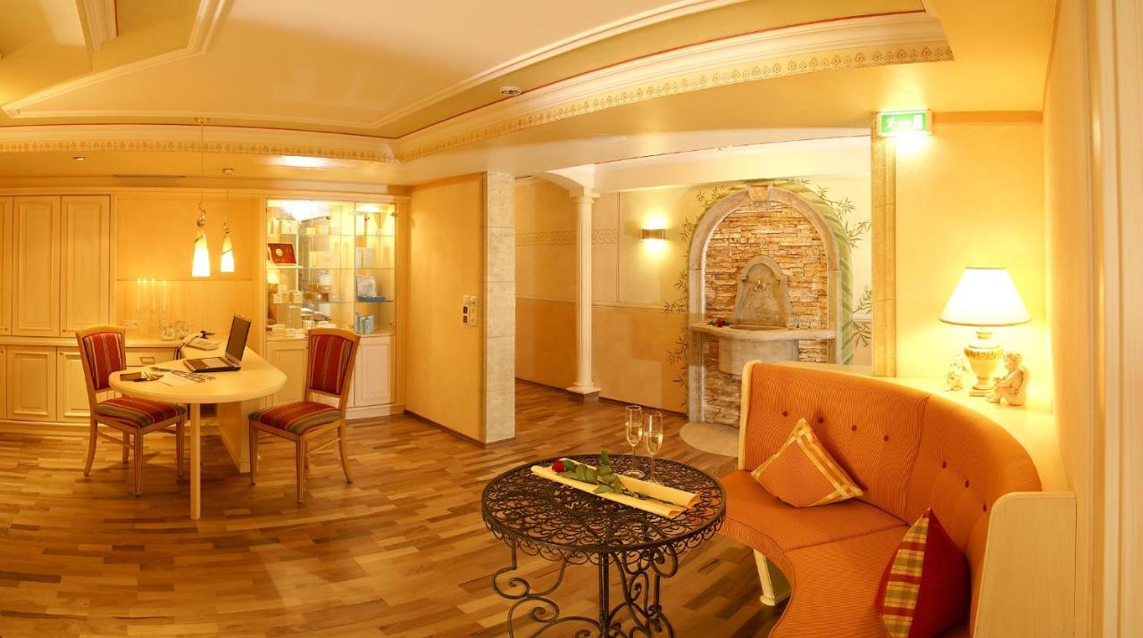 Posthotel Hofherr Konigsdorf Kültér fotó