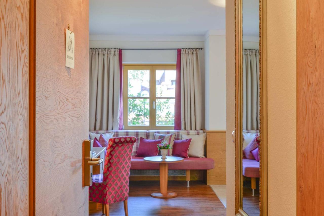 Posthotel Hofherr Konigsdorf Kültér fotó